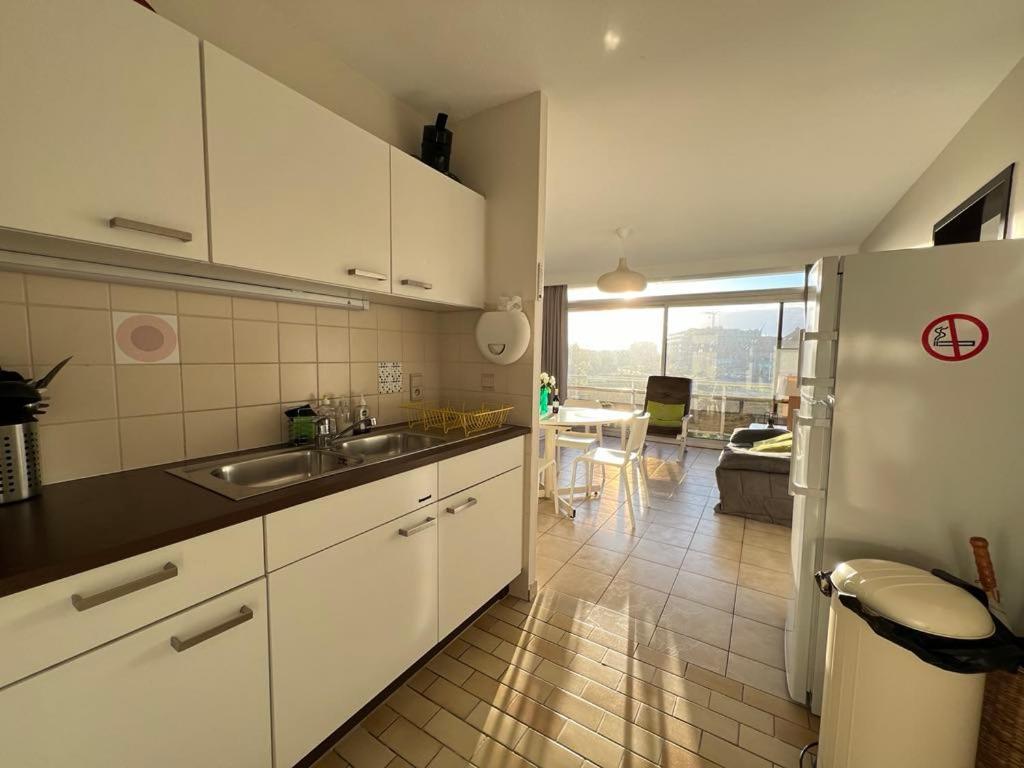 Appartement Residentie Astrid Met Private Parking Bredene Exterior foto